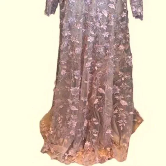 Mac Duggal Nude Rose Pink Floral Appliqué Long Sleeve Lace A-Line Gown